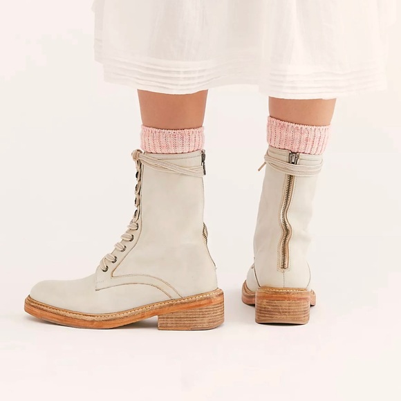 NWT $178 Free People Sante Fe Lace-up Boot 39 = USA 9 - Picture 2 of 16